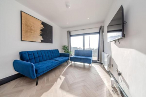 Super Central 3 Bedroom Flat I Next to Brighton Beach